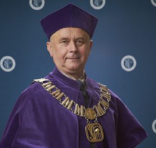 Prof. Wiesław Szwast z tytułem Professora Opoliensis